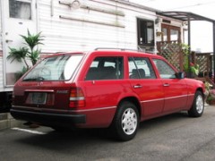 メルセデスベンツ 300TE-4MATIC