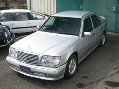 メルセデスベンツE300D　ターボディーゼル